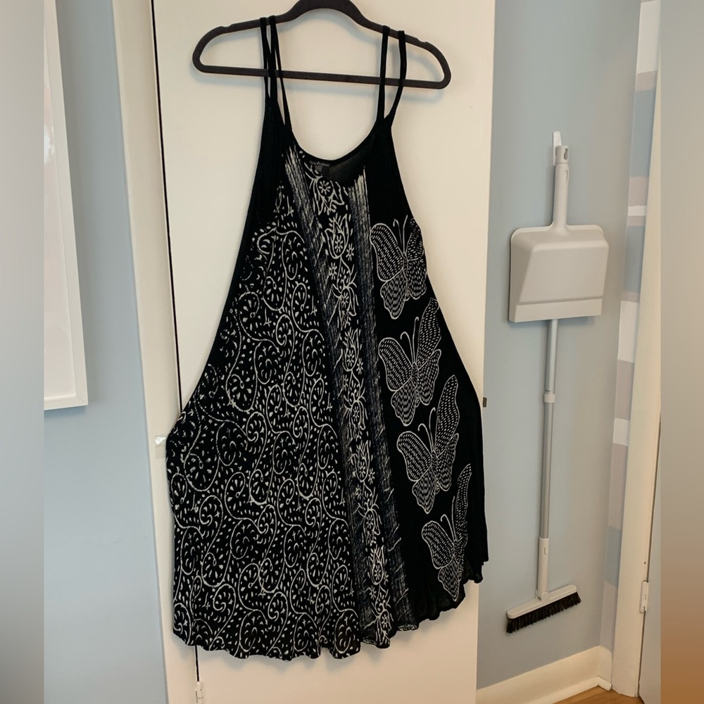 Black and White Patterned SunDress